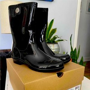 Ugg rain boots